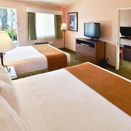 Lamplighter Inn & Suites At Sdsu San Diego Exterior photo