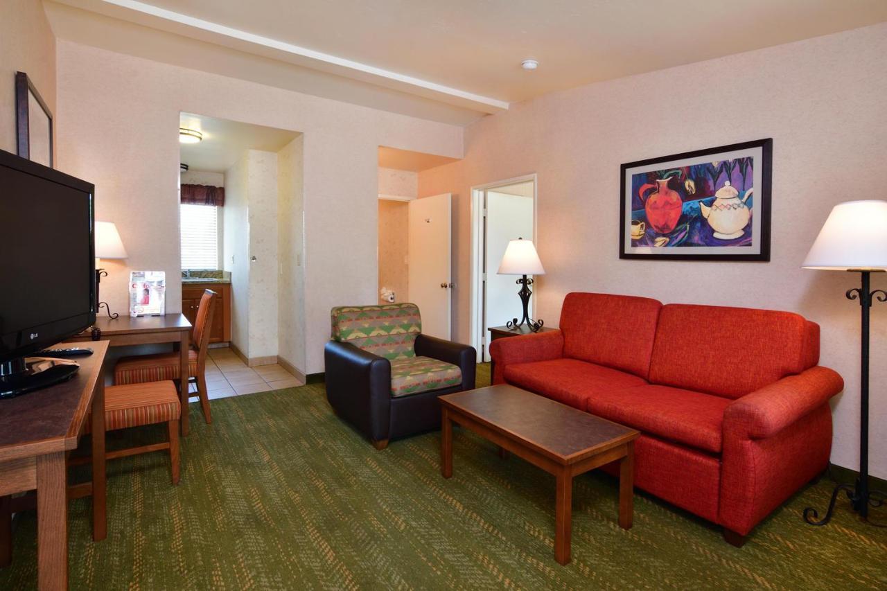 Lamplighter Inn & Suites At Sdsu San Diego Exterior photo