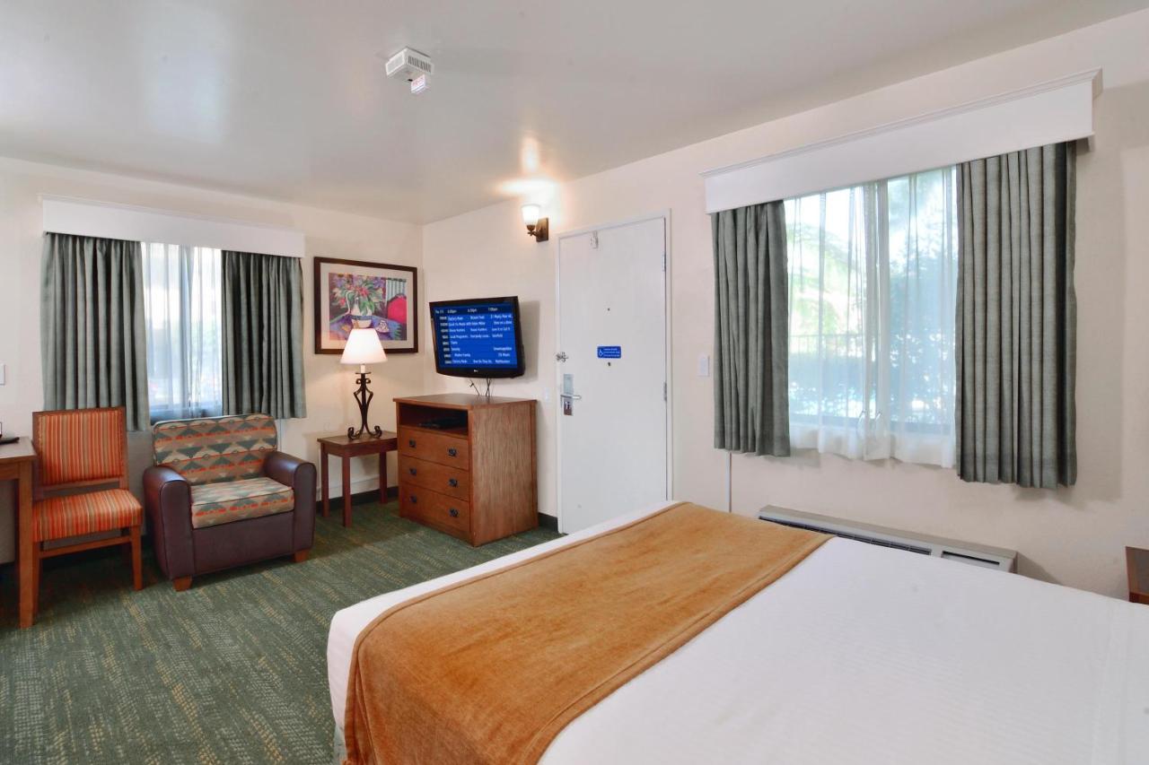 Lamplighter Inn & Suites At Sdsu San Diego Exterior photo