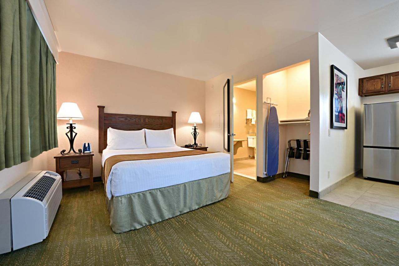Lamplighter Inn & Suites At Sdsu San Diego Exterior photo