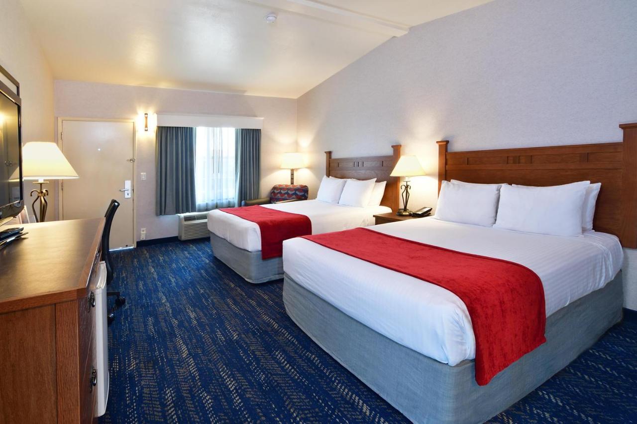 Lamplighter Inn & Suites At Sdsu San Diego Exterior photo