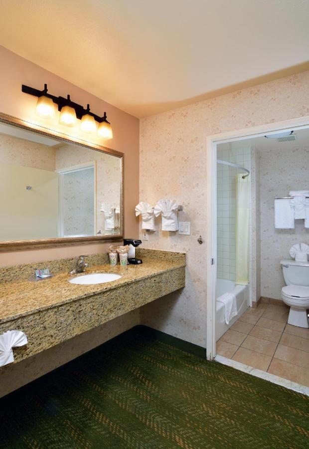 Lamplighter Inn & Suites At Sdsu San Diego Exterior photo